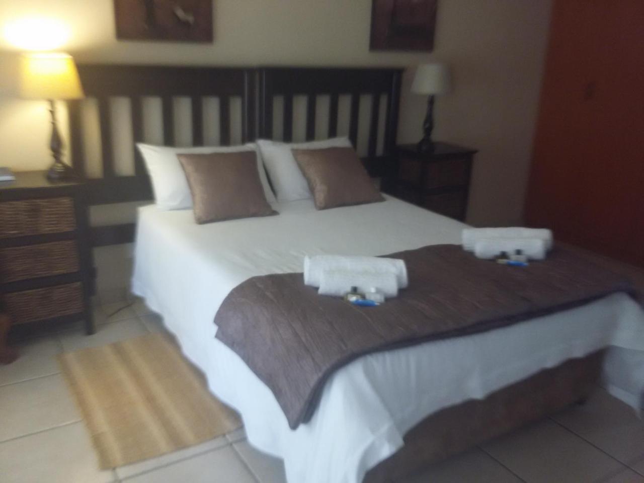 Sonyador Guesthouse Боксбург Екстериор снимка