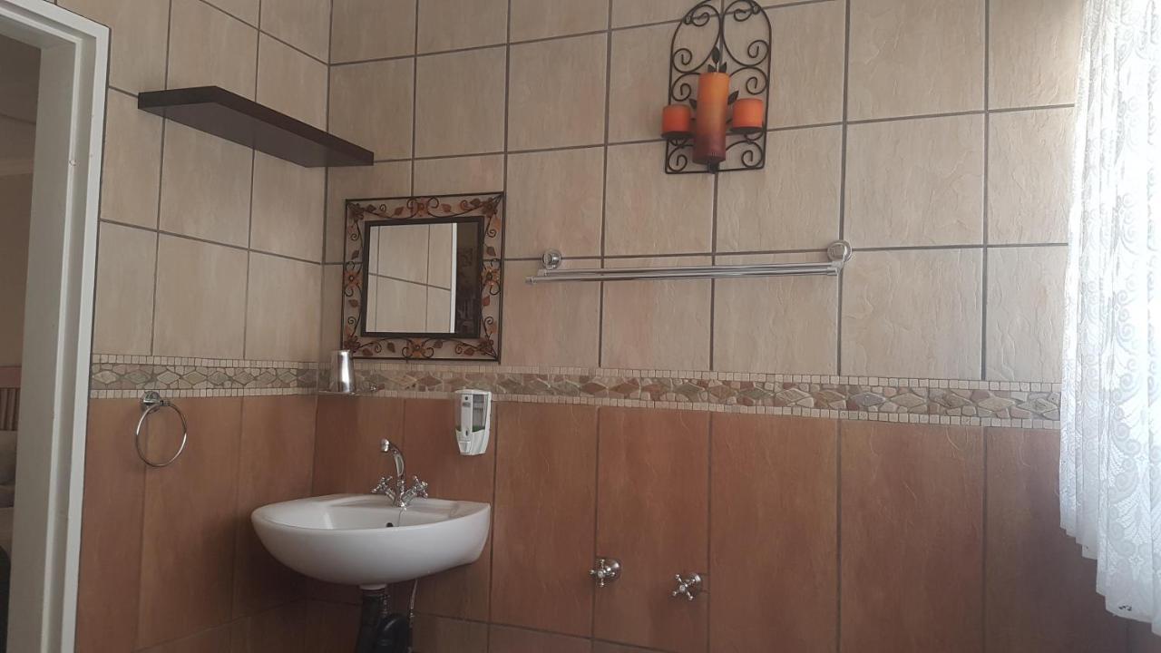 Sonyador Guesthouse Боксбург Екстериор снимка